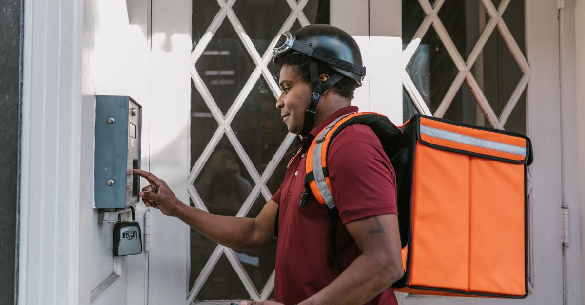 locksmith unlocking front door — Chesapeake Pro Locksmith